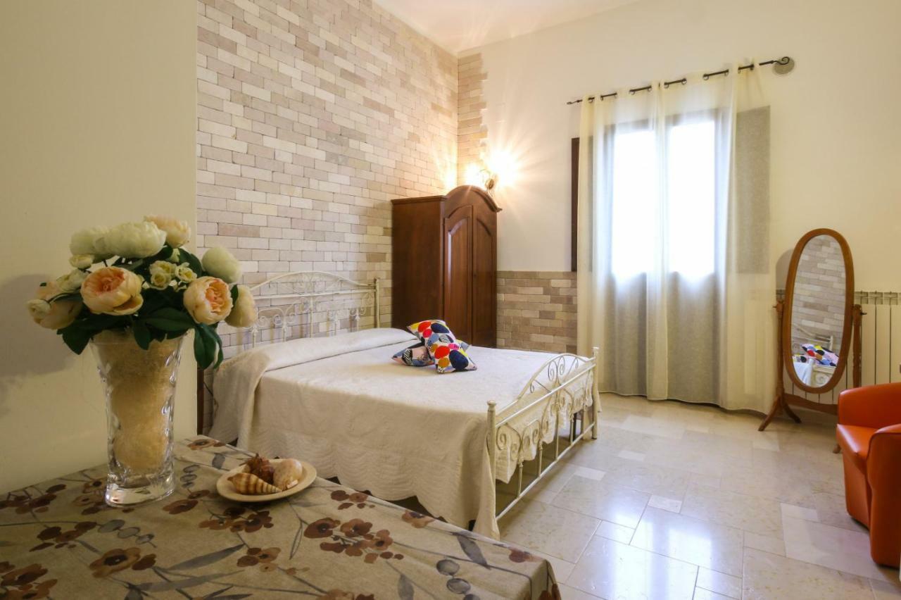 Il Vicoletto Bed & Breakfast Pulsano Exterior photo